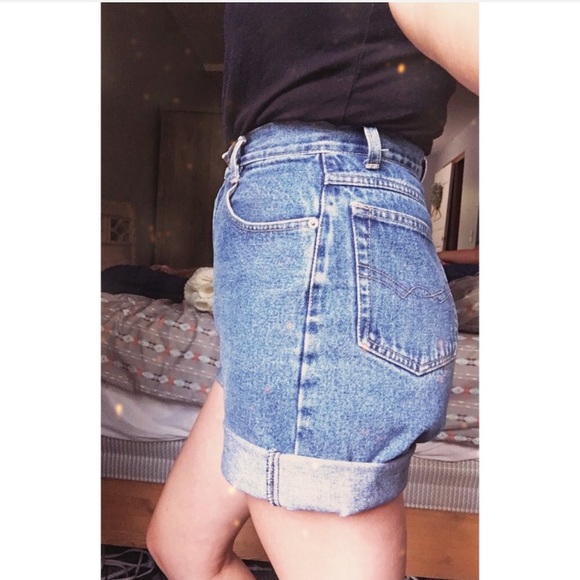 Vintage Pants - VINTAGE No Excuses High Rise Wedgie Jean Shorts